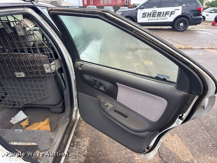 image for item ET2148 1995 Dodge Intrepid 