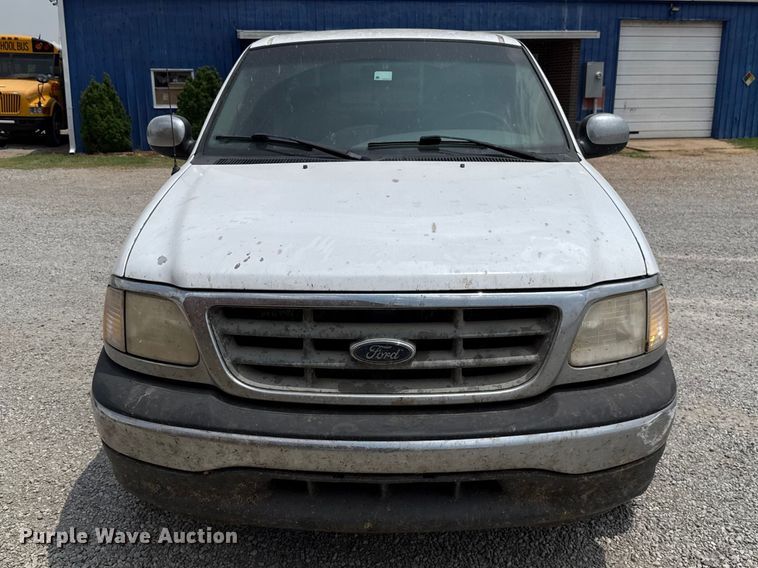 image for item ET6212 2001 Ford F150 Ext. Cab pickup truck