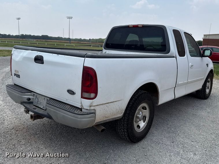 image for item ET6212 2001 Ford F150 Ext. Cab pickup truck