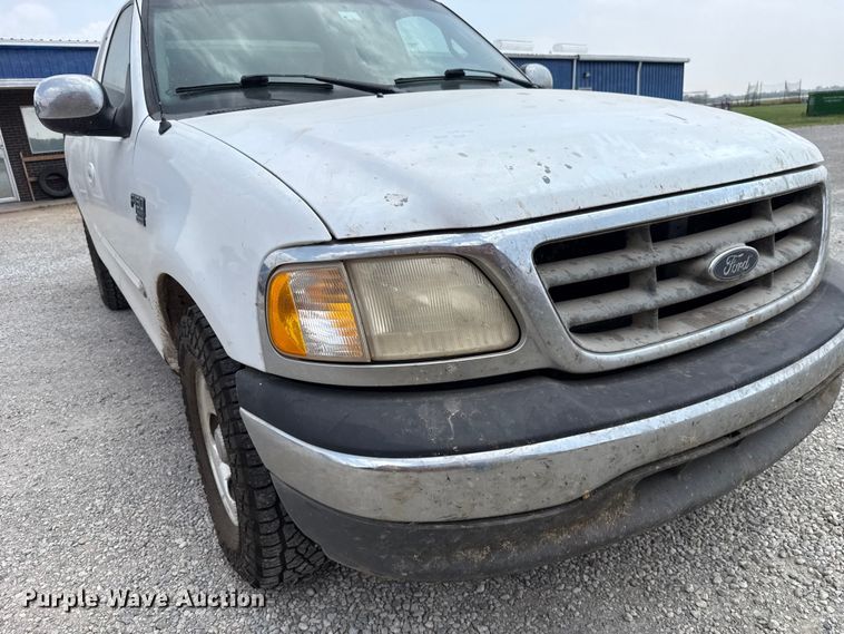 image for item ET6212 2001 Ford F150 Ext. Cab pickup truck