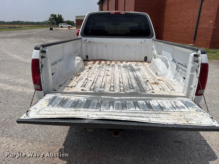 image for item ET6212 2001 Ford F150 Ext. Cab pickup truck
