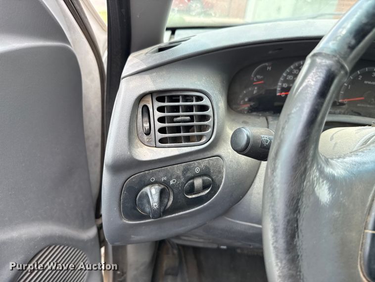 image for item ET6212 2001 Ford F150 Ext. Cab pickup truck