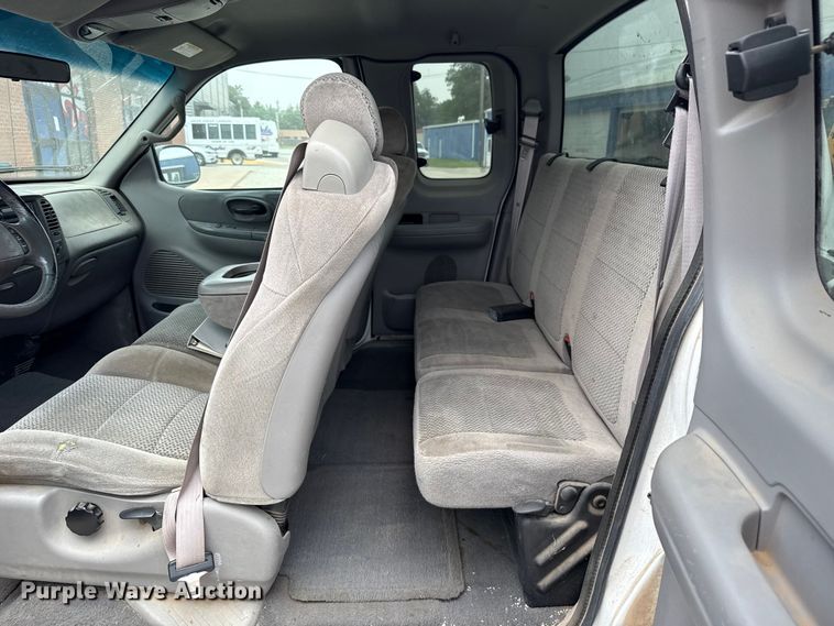 image for item ET6212 2001 Ford F150 Ext. Cab pickup truck