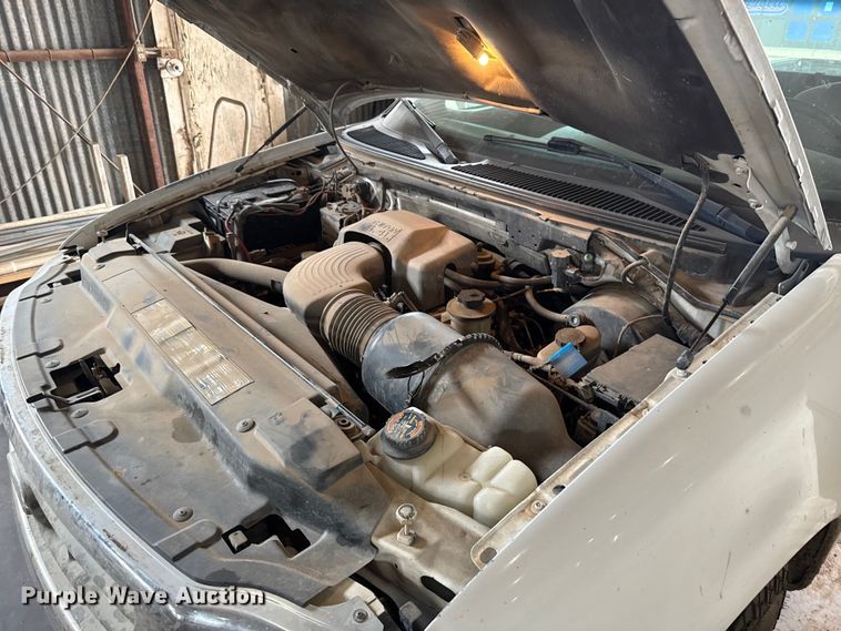 image for item ET6212 2001 Ford F150 Ext. Cab pickup truck