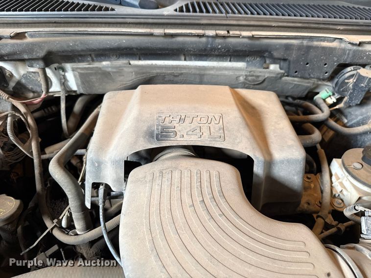 image for item ET6212 2001 Ford F150 Ext. Cab pickup truck