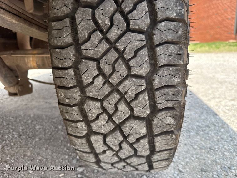 image for item ET6212 2001 Ford F150 Ext. Cab pickup truck