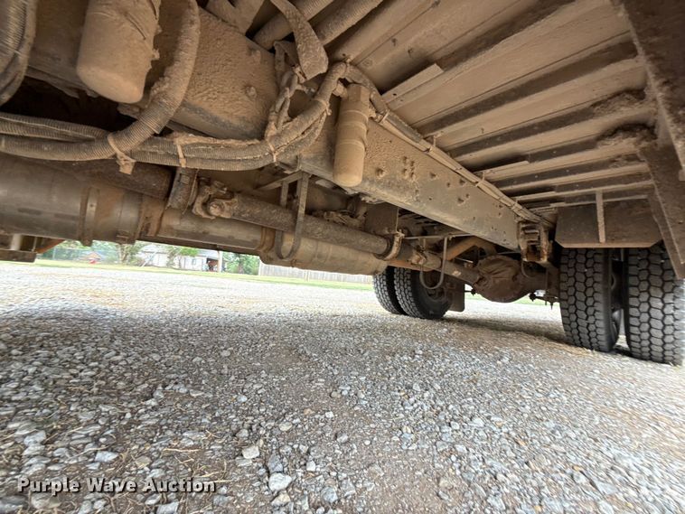 image for item ET6213 2018 Freightliner B2 school bus