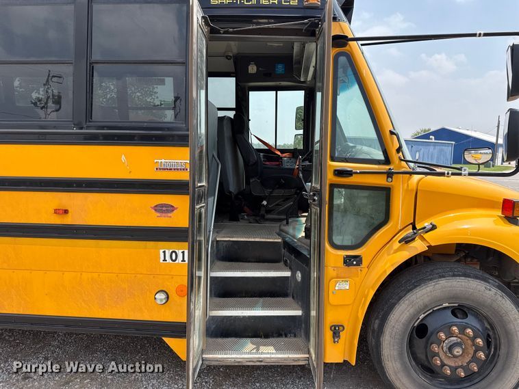 image for item ET6213 2018 Freightliner B2 school bus