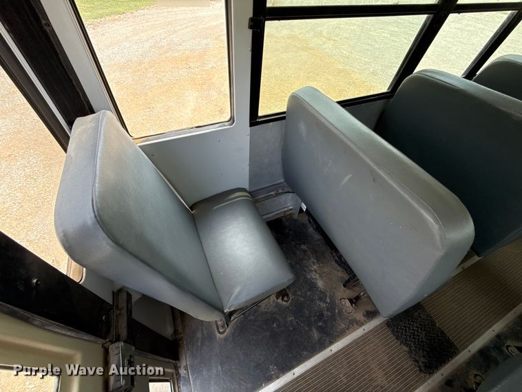 image for item ET6213 2018 Freightliner B2 school bus