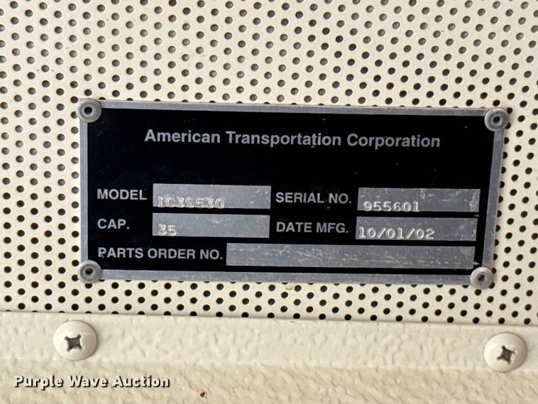 image for item ET6214 2003 International 3000IC school bus