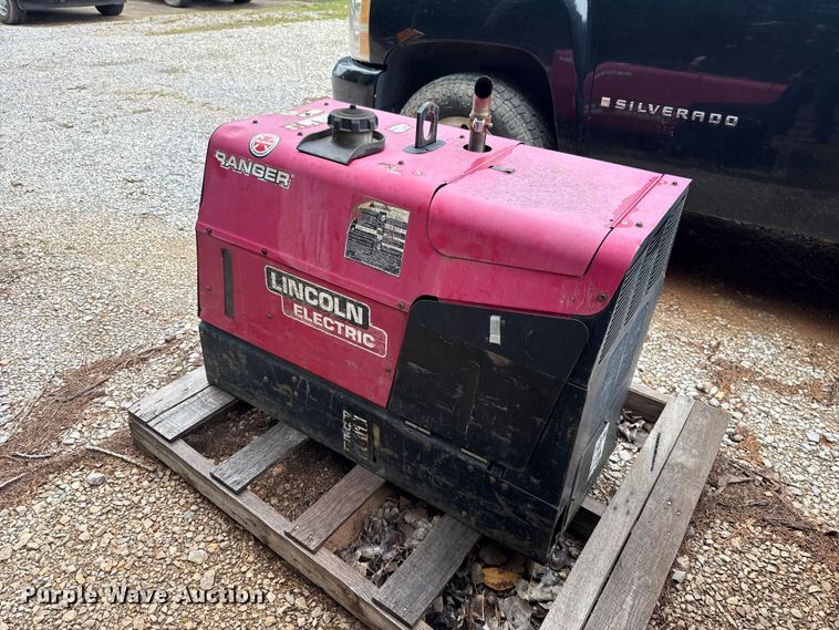 image for item ET6221 Lincoln Electric 225 Ranger welder