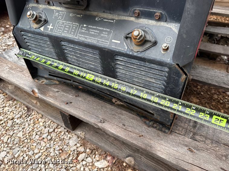 image for item ET6221 Lincoln Electric 225 Ranger welder