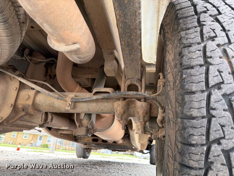 image for item ET6247 2006 Chevrolet Silverado 2500HD Ext. Cab pickup truck
