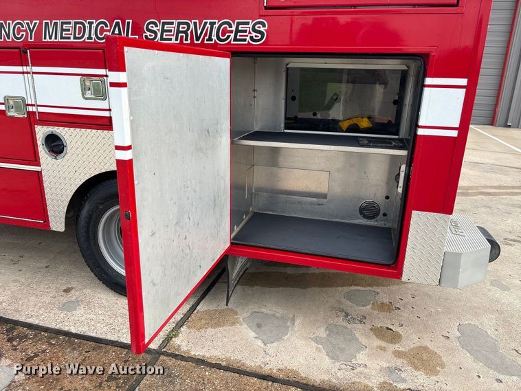image for item EU0561 2013 Chevrolet Silverado 3500HD ambulance