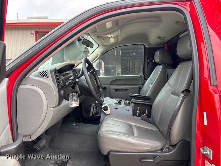 image for item EU0561 2013 Chevrolet Silverado 3500HD ambulance