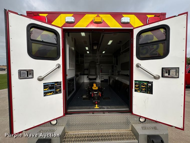image for item EU0561 2013 Chevrolet Silverado 3500HD ambulance