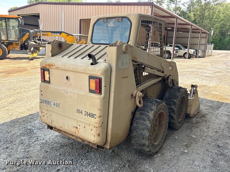 image for item EU0582 2004 Bobcat S150 skid steer loader
