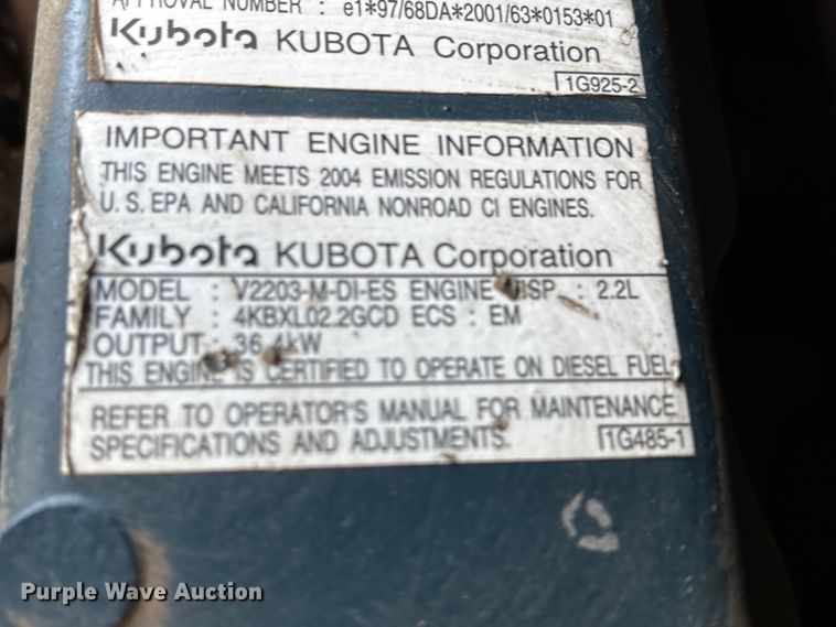 image for item EU0582 2004 Bobcat S150 skid steer loader