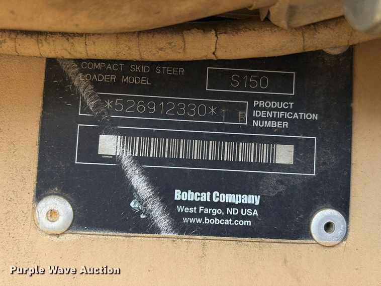 image for item EU0582 2004 Bobcat S150 skid steer loader