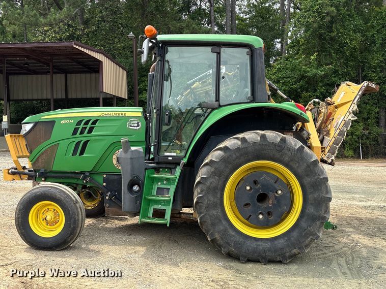 image for item EU0583 2016 John Deere 6110M tractor
