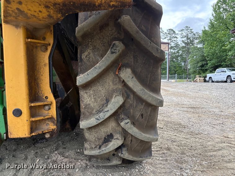 image for item EU0583 2016 John Deere 6110M tractor