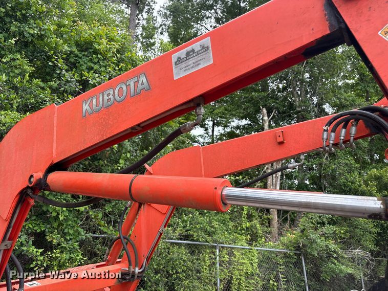 image for item EU0585 Kubota M8540 MFWD tractor
