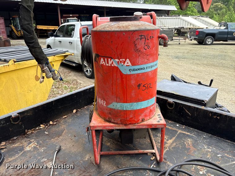image for item EU0586 Alkota 4142 hot pressure washer