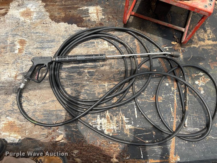 image for item EU0586 Alkota 4142 hot pressure washer