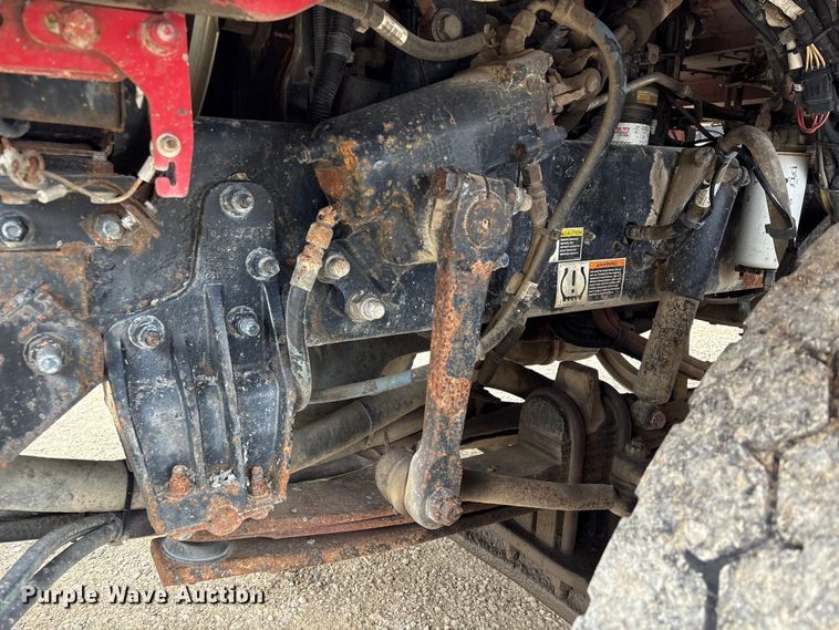 image for item EU0622 2014 Peterbilt 348 dump truck
