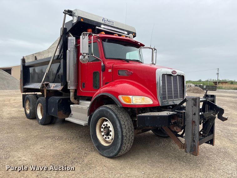 image for item EU0623 2016 Peterbilt 348 dump truck
