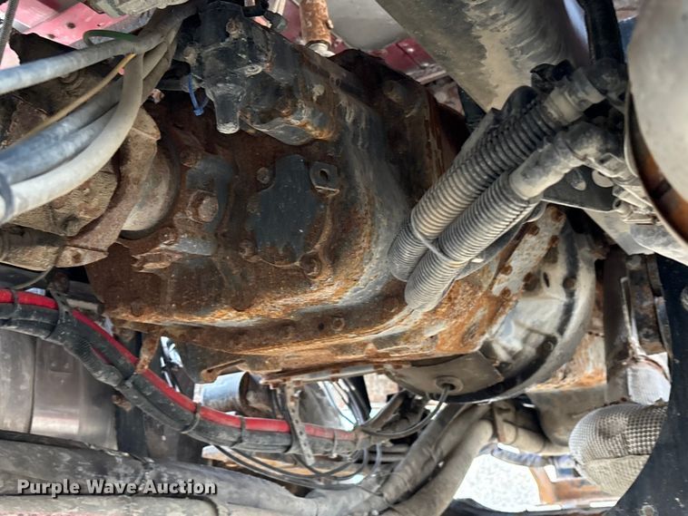 image for item EU0623 2016 Peterbilt 348 dump truck