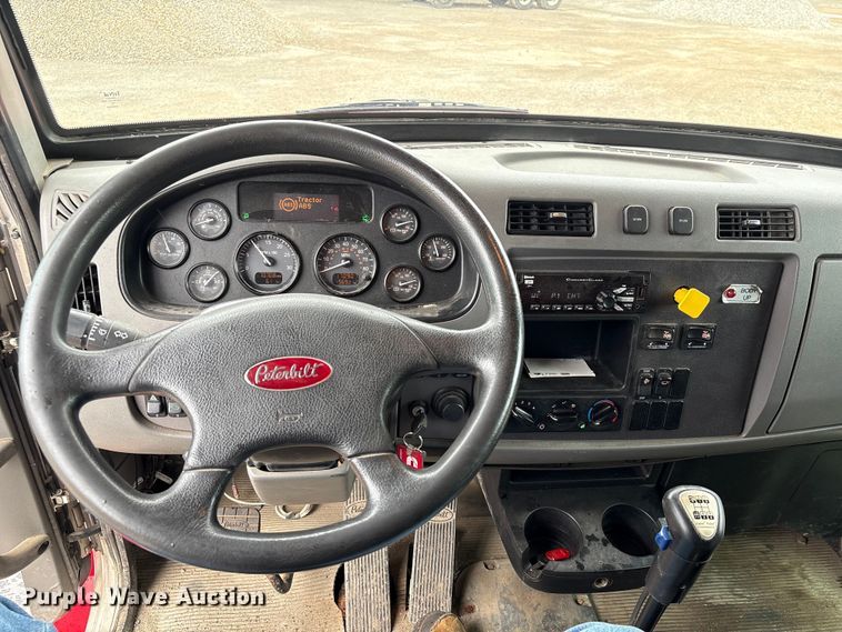 image for item EU0623 2016 Peterbilt 348 dump truck