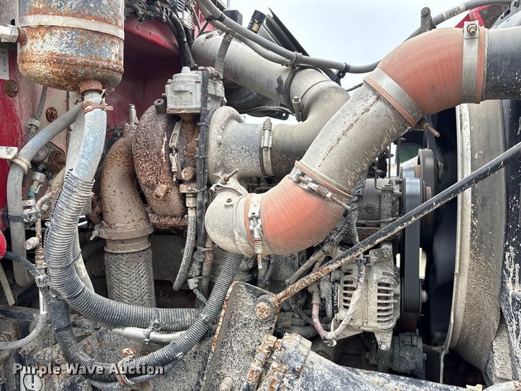 image for item EU0623 2016 Peterbilt 348 dump truck