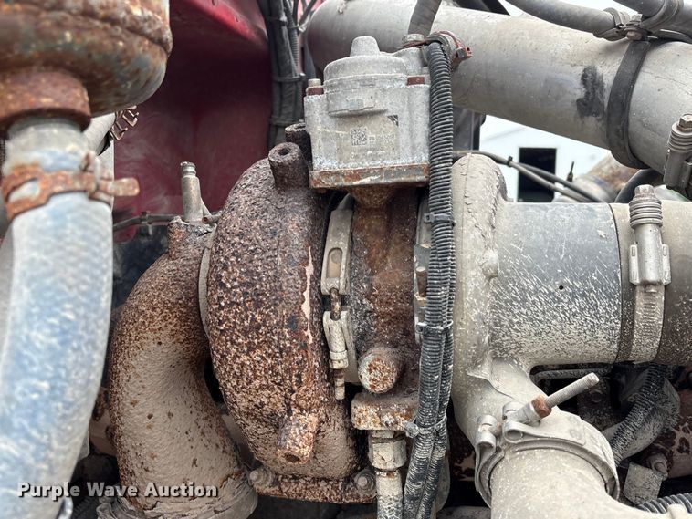 image for item EU0623 2016 Peterbilt 348 dump truck