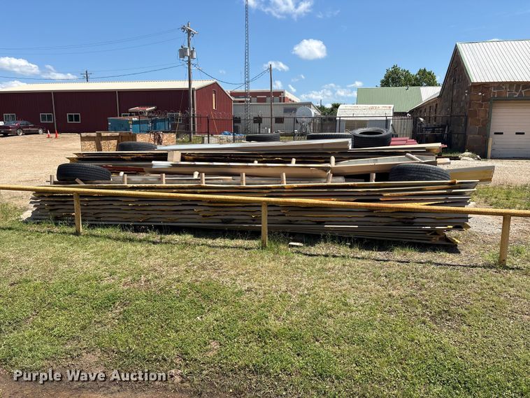 image for item EU5569 Building materials