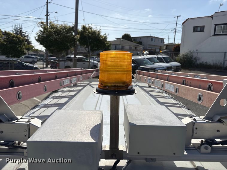 image for item EU8669 2000 Chevrolet Astro van