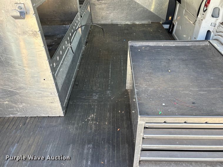 image for item EU8669 2000 Chevrolet Astro van