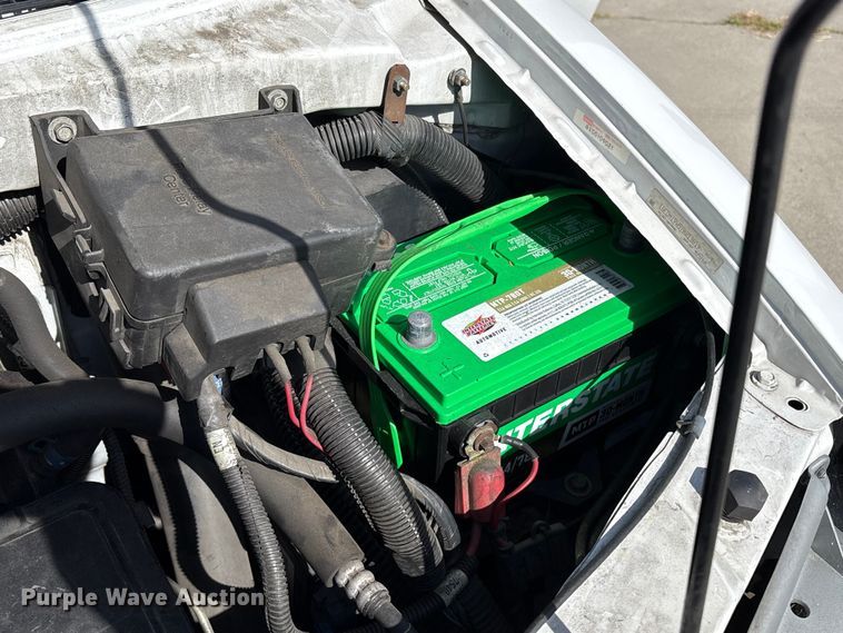 image for item EU8669 2000 Chevrolet Astro van
