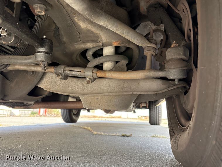 image for item EU8669 2000 Chevrolet Astro van