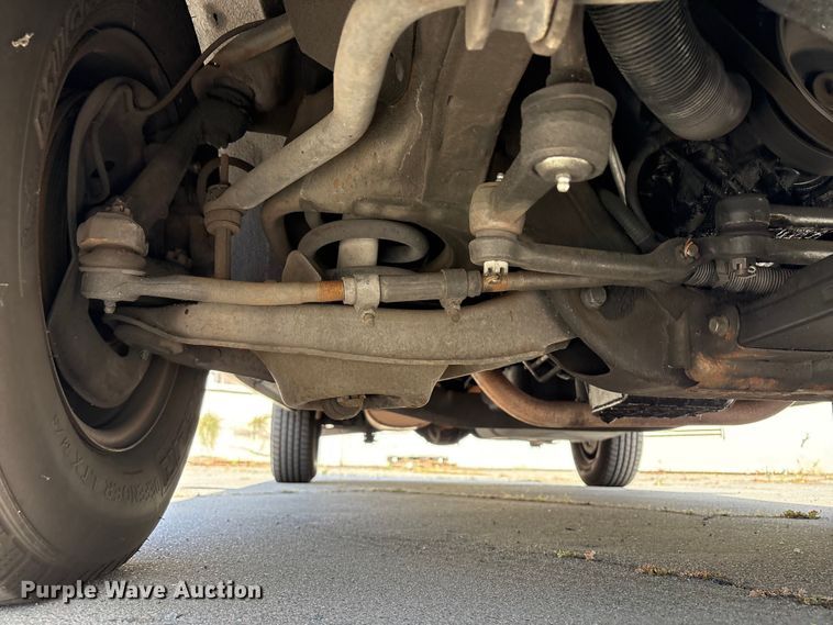 image for item EU8669 2000 Chevrolet Astro van