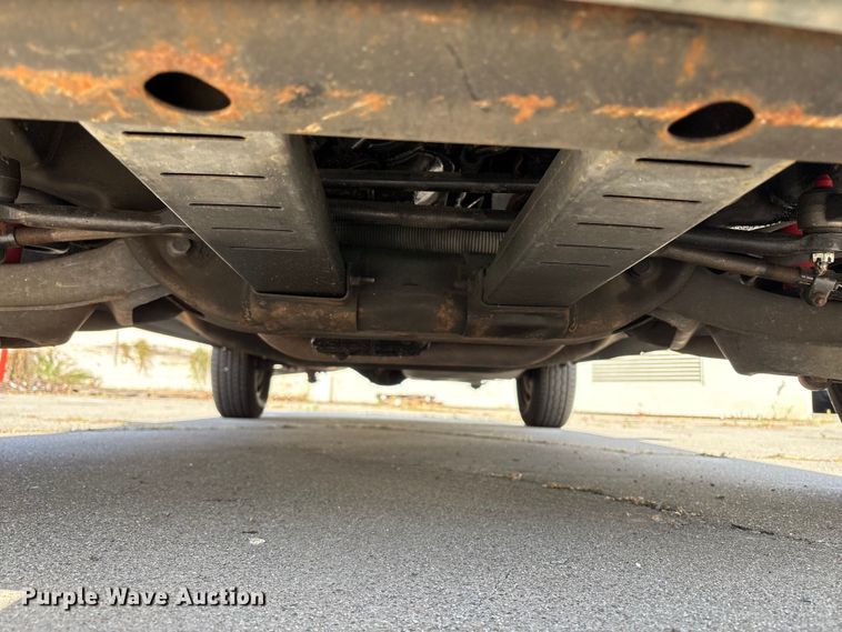 image for item EU8670 2000 Chevrolet Astro van