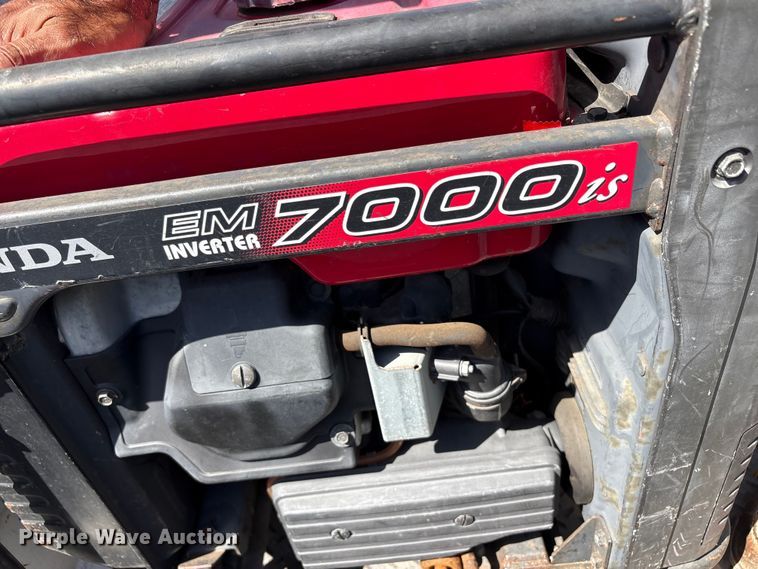 image for item EU8671 2004 Ford F450 Super Duty bucket truck