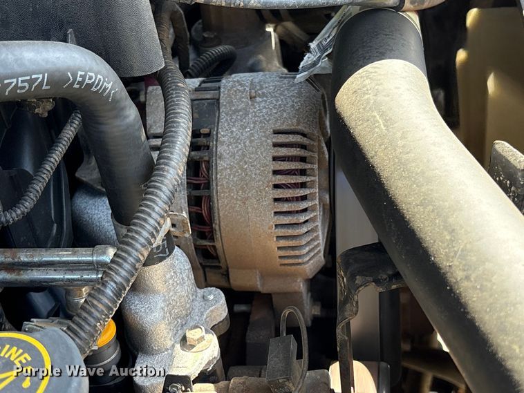 image for item EU8679 2000 Ford Expedition SUV
