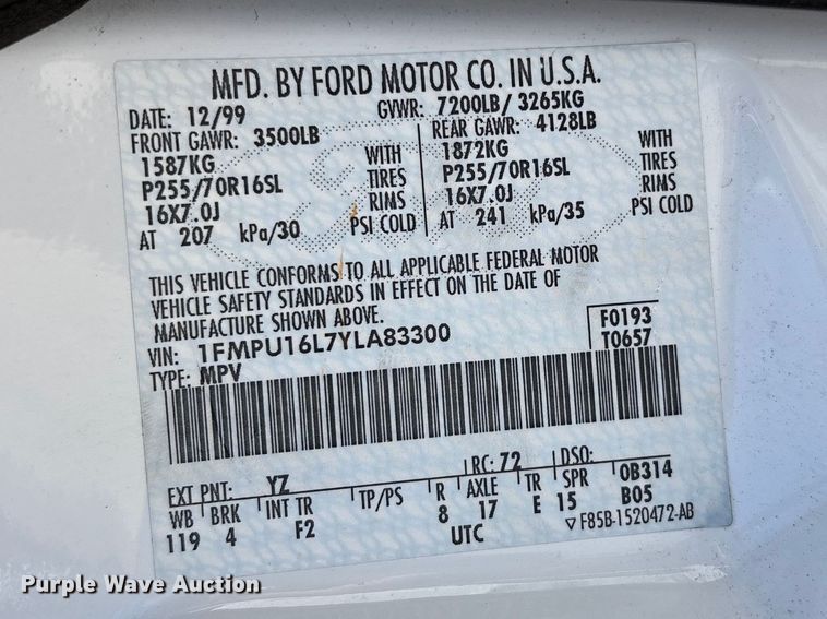 image for item EU8679 2000 Ford Expedition SUV