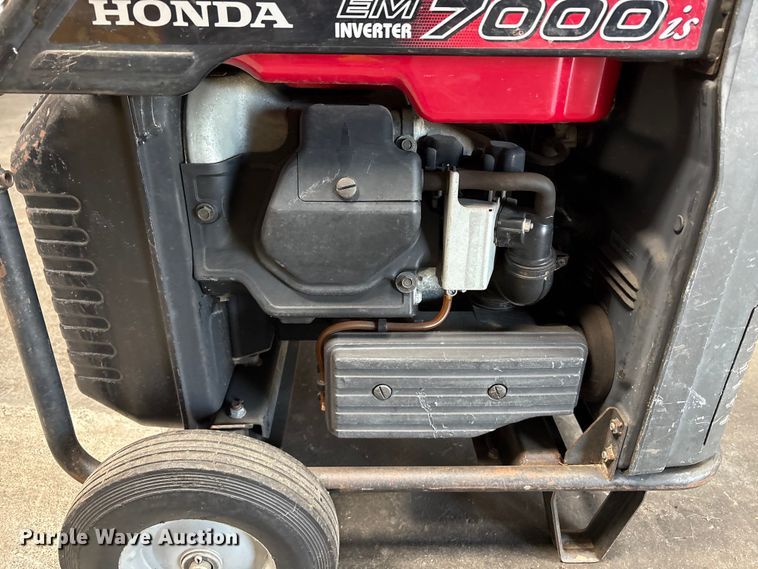 image for item EU8682 2010 Honda EM7000is generator