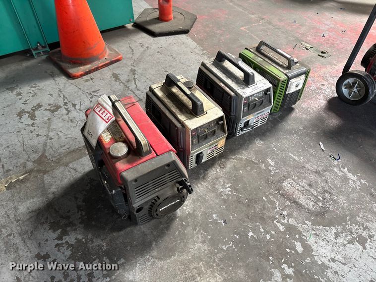 image for item EU8685 (4) Honda generators