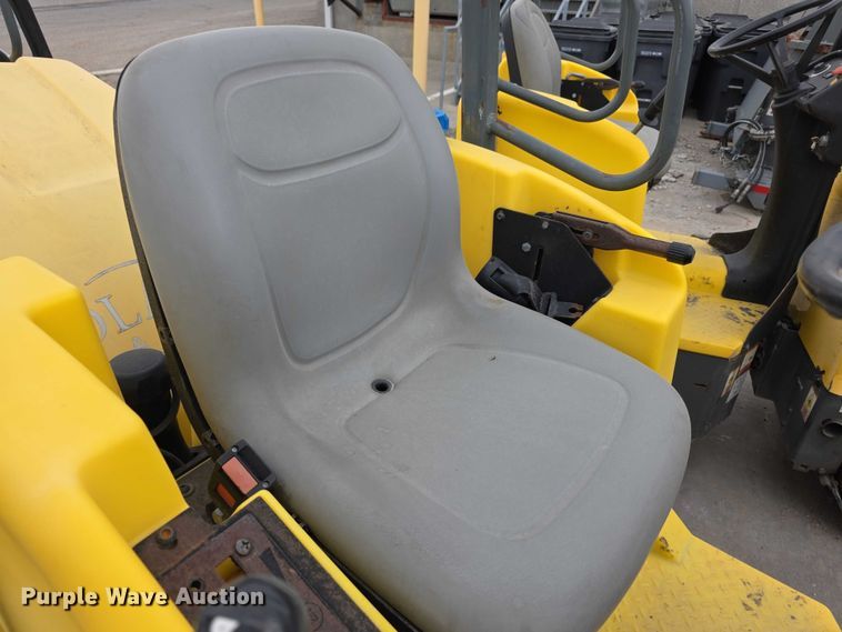 image for item EV2124 (4) Wacker Neuson RD12 double drum vibratory rollers
