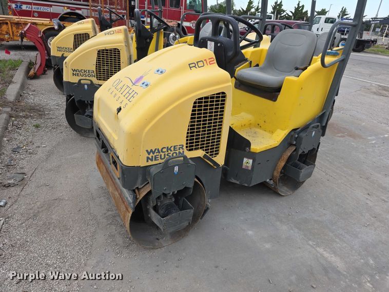 image for item EV2124 (4) Wacker Neuson RD12 double drum vibratory rollers
