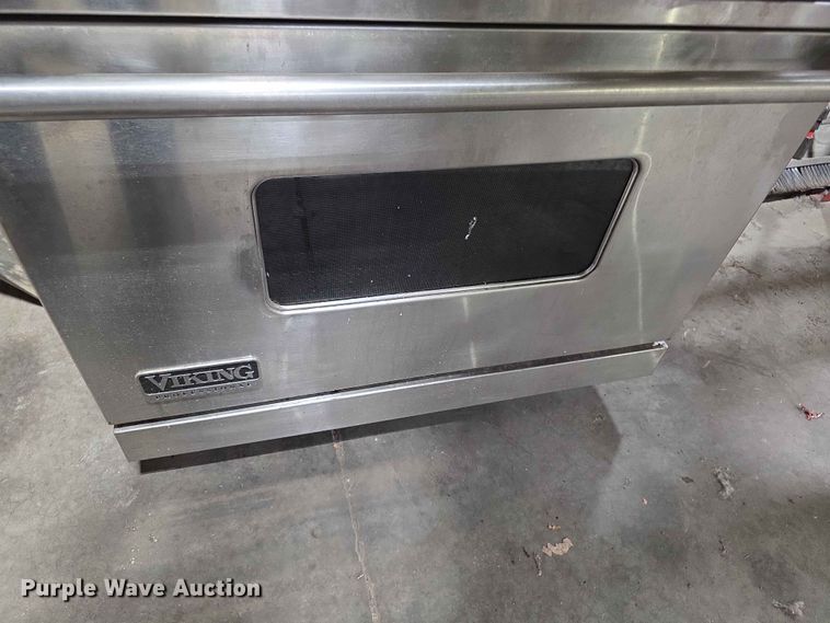 image for item EV2125 Viking range