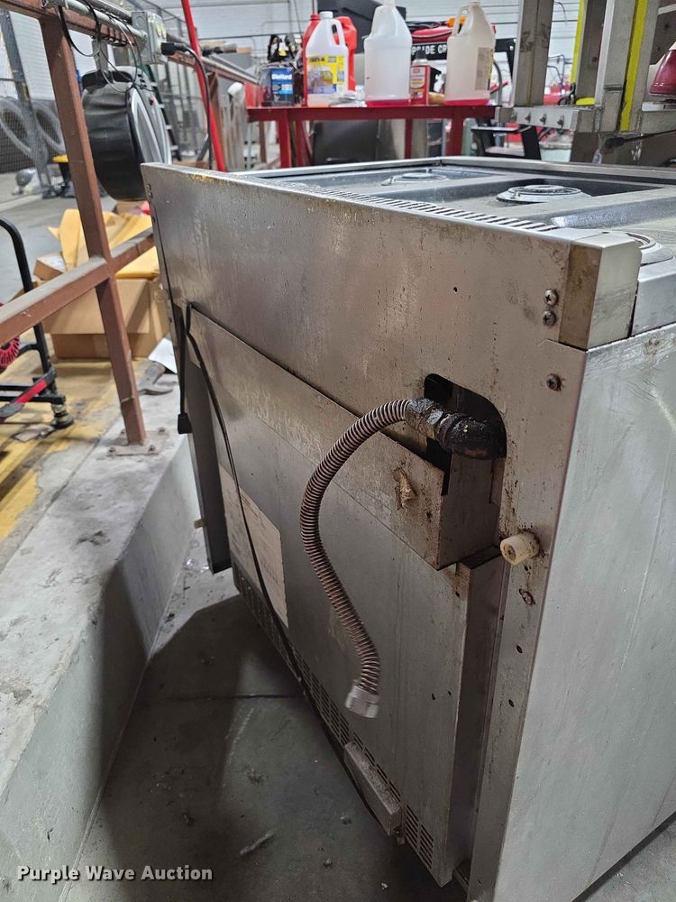 image for item EV2125 Viking range